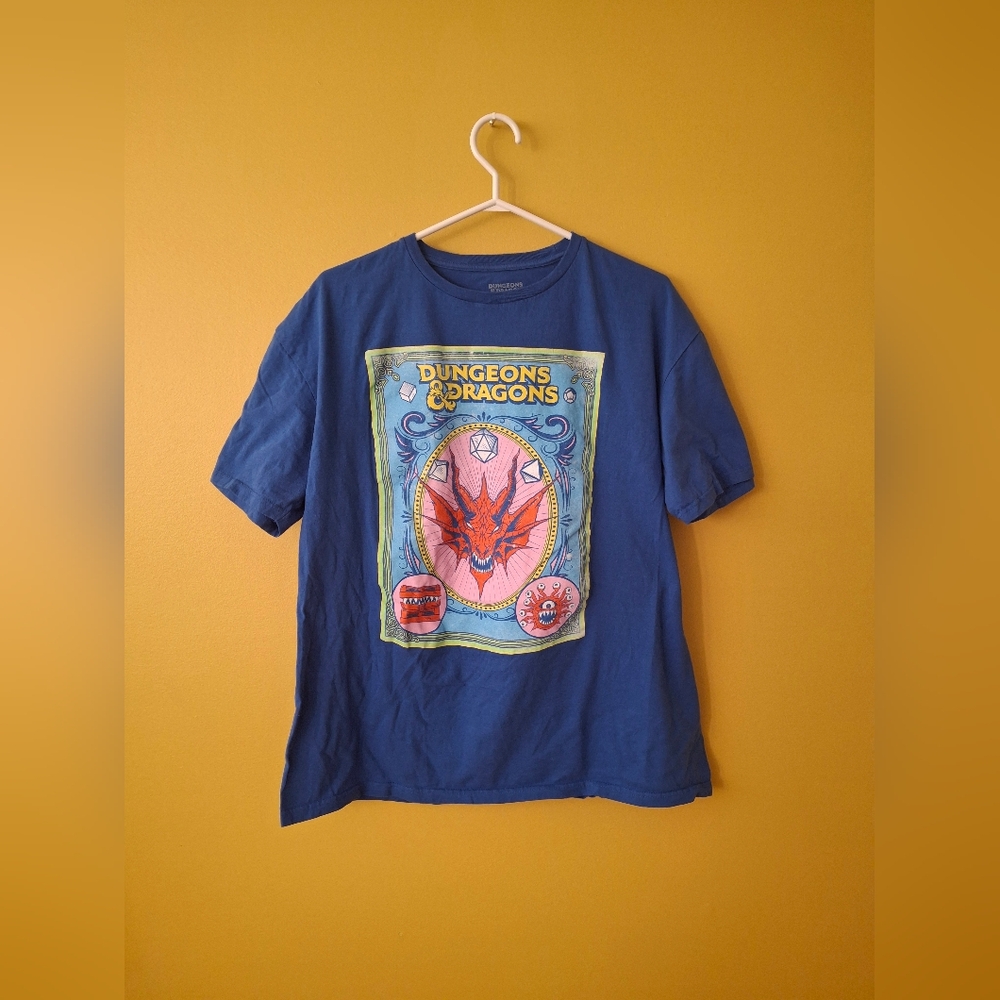 Dungeons and Dragons Board Game Graphic T-Shirt Short Sleeve